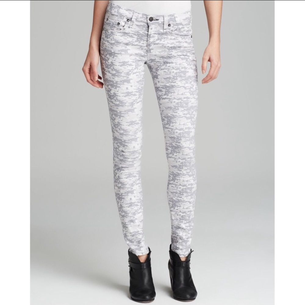 RAG & BONE gray and white digital camo jeans size 24 like new
